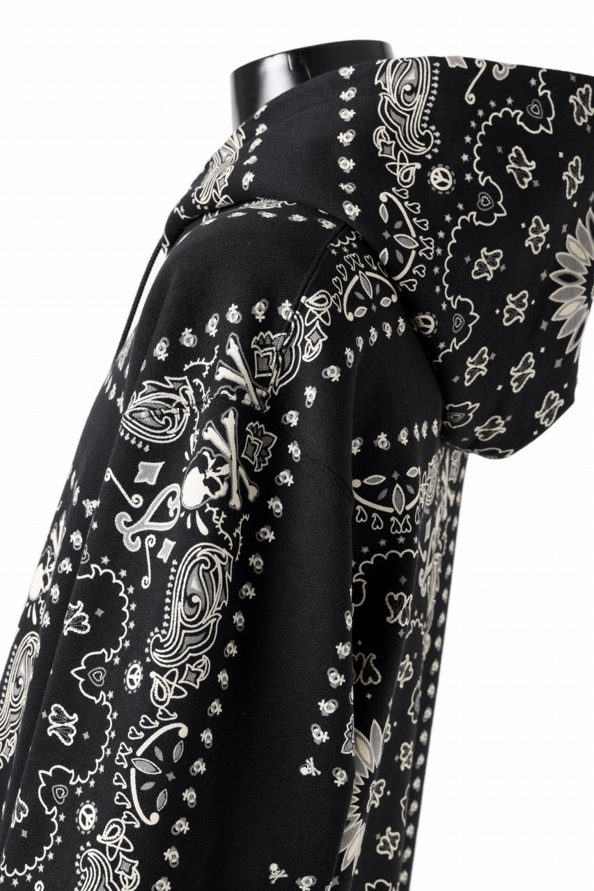 Load image into Gallery viewer, mastermind JAPAN BANDANA HOODIE / REGULAR FIT (BLACK BASE)