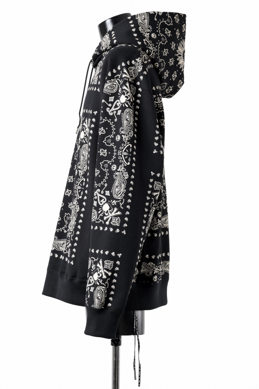 Load image into Gallery viewer, mastermind JAPAN BANDANA HOODIE / REGULAR FIT (BLACK BASE)