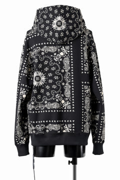 Load image into Gallery viewer, mastermind JAPAN BANDANA HOODIE / REGULAR FIT (BLACK BASE)