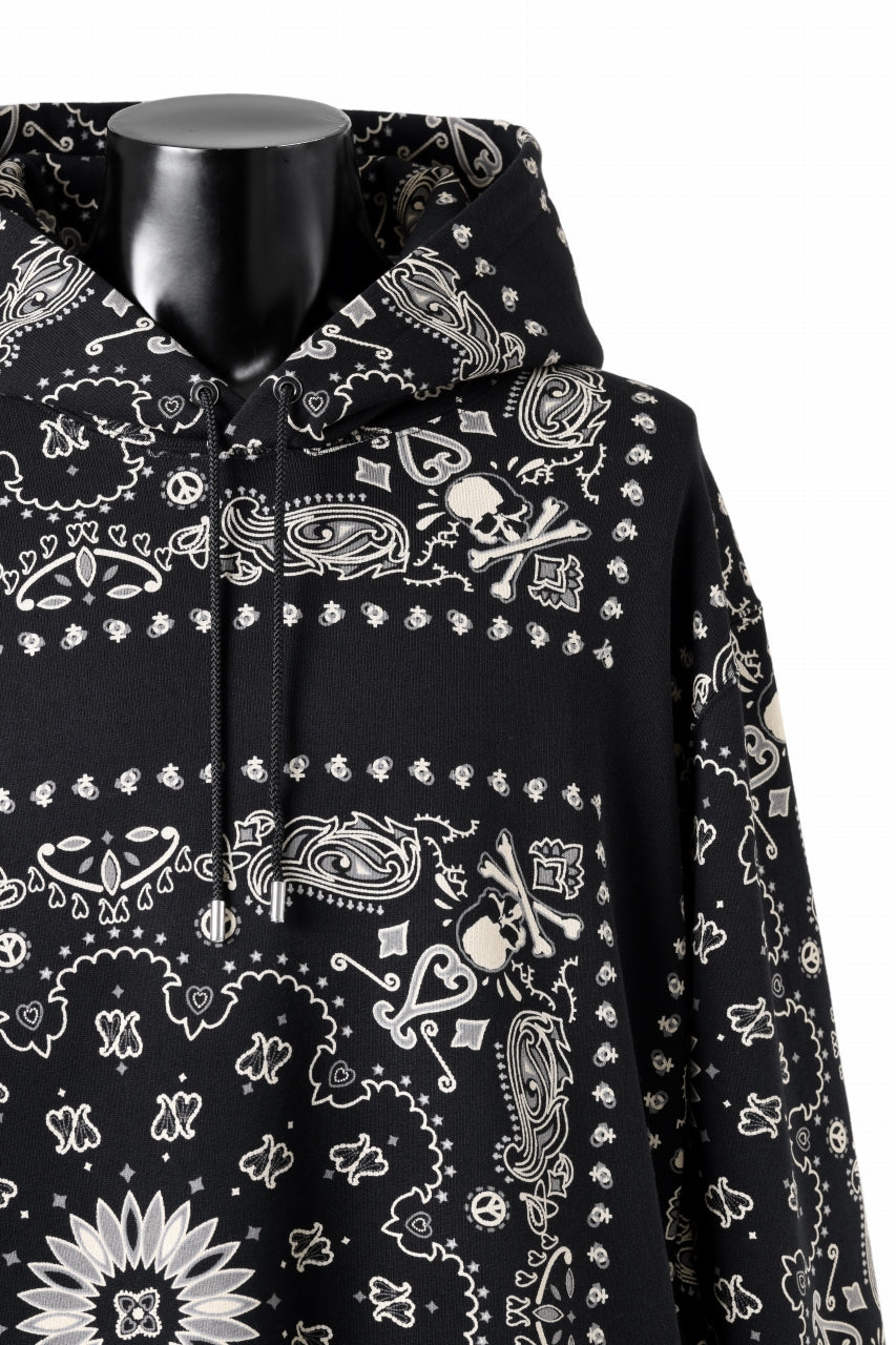 Load image into Gallery viewer, mastermind JAPAN BANDANA HOODIE / REGULAR FIT (BLACK BASE)
