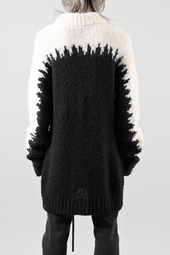 Load image into Gallery viewer, thom/krom MOCK NECK KNIT PULLOVER / ALPACA WOOL (WHITE x BLACK)