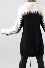 Load image into Gallery viewer, thom/krom MOCK NECK KNIT PULLOVER / ALPACA WOOL (WHITE x BLACK)