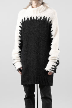 Load image into Gallery viewer, thom/krom MOCK NECK KNIT PULLOVER / ALPACA WOOL (WHITE x BLACK)