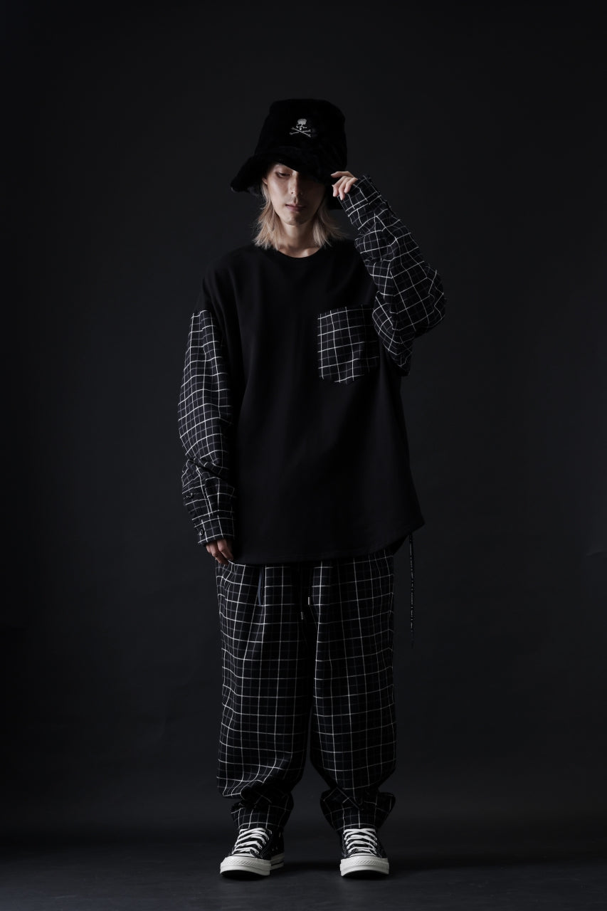 Load image into Gallery viewer, mastermind JAPAN DOCKING OVER TOPS / BOXY FIT (BLACK x BLACK PLAID)
