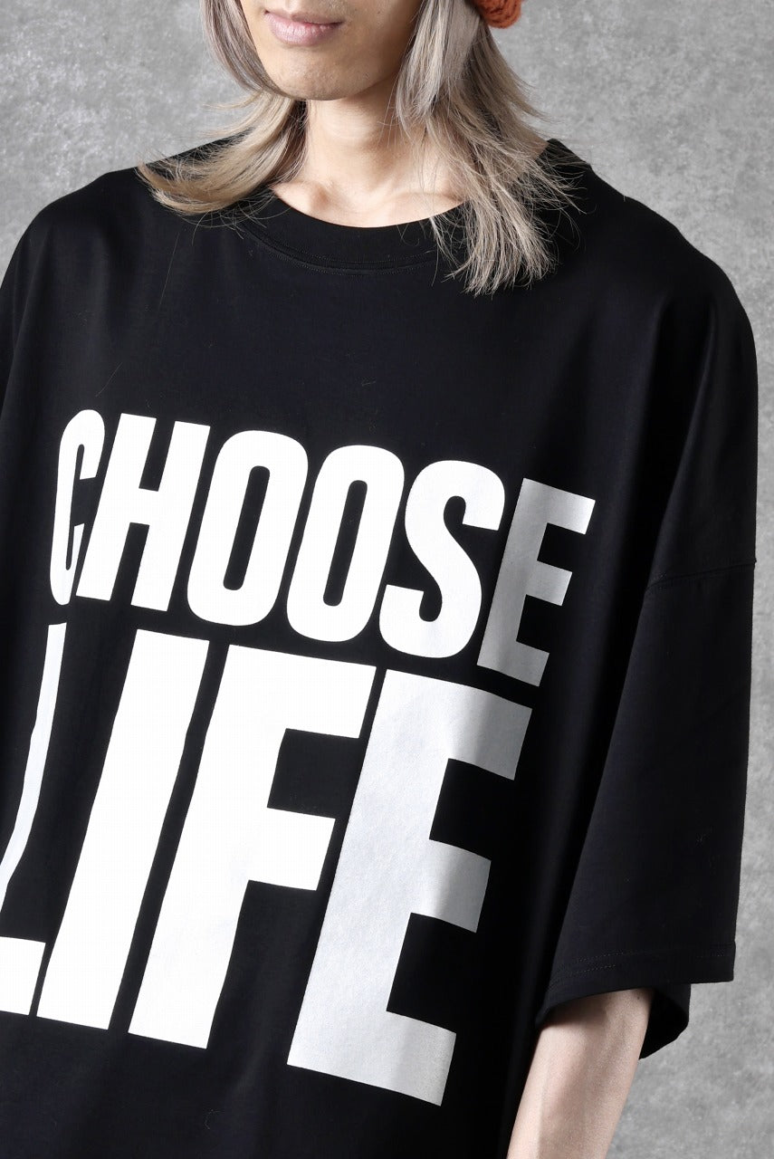 Load image into Gallery viewer, MASTERMIND WORLD x KATHARINE HAMNETT SLOGAN BIG TEE / CHOOSE LIFE (BLACK)