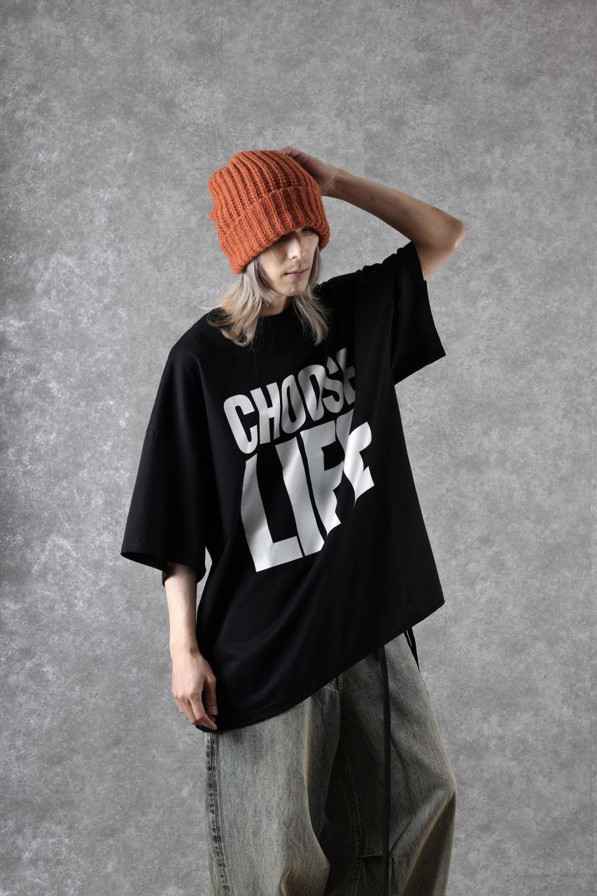 Load image into Gallery viewer, MASTERMIND WORLD x KATHARINE HAMNETT SLOGAN BIG TEE / CHOOSE LIFE (BLACK)