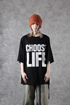 Load image into Gallery viewer, MASTERMIND WORLD x KATHARINE HAMNETT SLOGAN BIG TEE / CHOOSE LIFE (BLACK)