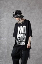 Load image into Gallery viewer, MASTERMIND WORLD x KATHARINE HAMNETT SLOGAN BIG TEE / N, M, F, V (BLACK)