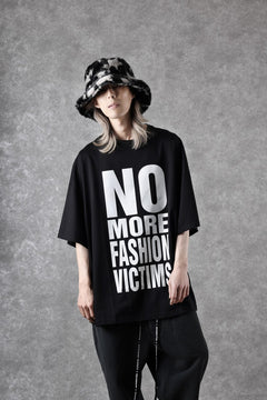 Load image into Gallery viewer, MASTERMIND WORLD x KATHARINE HAMNETT SLOGAN BIG TEE / N, M, F, V (BLACK)