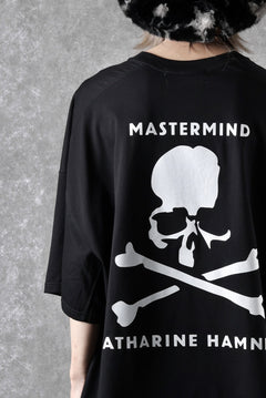 画像をギャラリービューアに読み込む, MASTERMIND WORLD x KATHARINE HAMNETT SLOGAN BIG TEE / MAKE TROUBLE (BLACK)