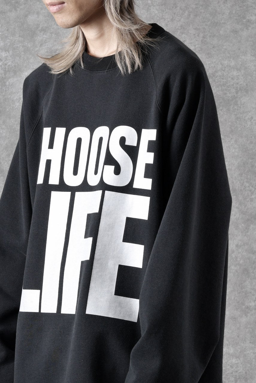 Load image into Gallery viewer, MASTERMIND WORLD x KATHARINE HAMNETT CUTOFF PULLOVER / CHOOSE LIFE (BLACK)