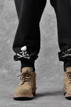 Load image into Gallery viewer, MASTERMIND WORLD x KATHARINE HAMNETT JOGGER PANTS (BLACK)
