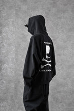 Load image into Gallery viewer, MASTERMIND WORLD x KATHARINE HAMNETT BACK LOGO HOODIE (BLACK)