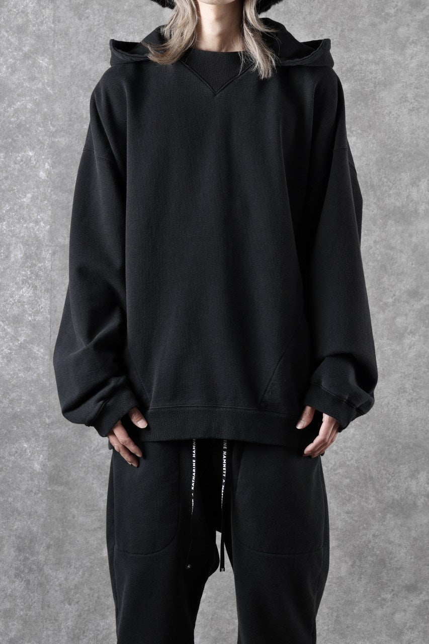 Load image into Gallery viewer, MASTERMIND WORLD x KATHARINE HAMNETT BACK LOGO HOODIE (BLACK)