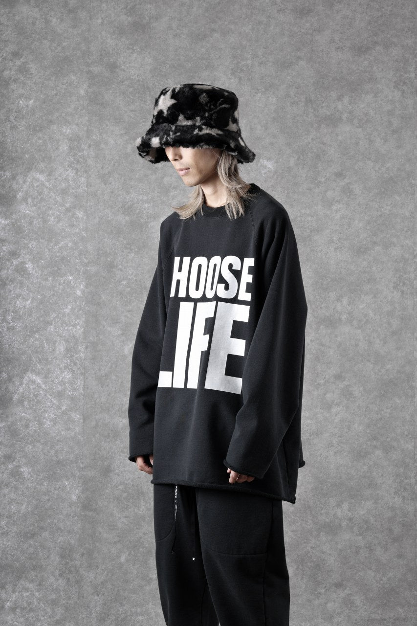 Load image into Gallery viewer, MASTERMIND WORLD x KATHARINE HAMNETT CUTOFF PULLOVER / CHOOSE LIFE (BLACK)