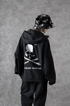 Load image into Gallery viewer, MASTERMIND WORLD x KATHARINE HAMNETT BACK LOGO HOODIE (BLACK)