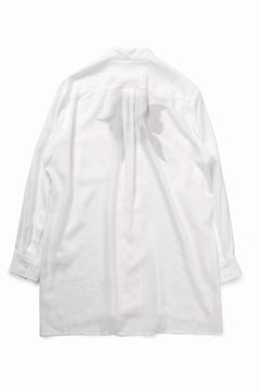 Load image into Gallery viewer, Y's for men REGULAR COLLAR SHIRT WITH RED FLOWER PRINT (WHITE)