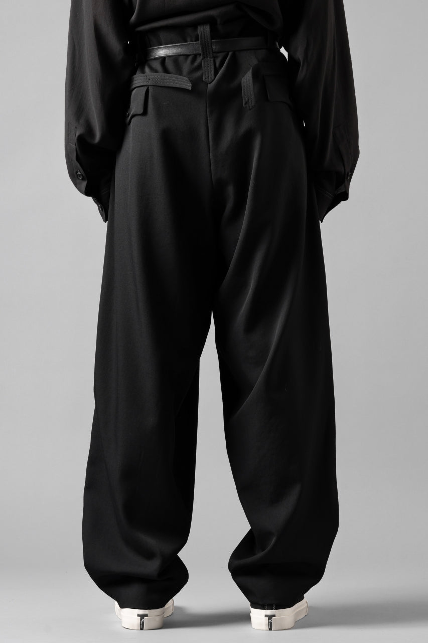 画像をギャラリービューアに読み込む, Y's for men WITH DECORATIVE CLOTH TAPERED PANTS / WRINKLE WOOL GABARDINE (BLACK)
