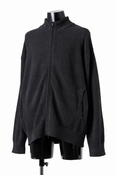 Load image into Gallery viewer, MASTERMIND WORLD LOUNGE FULL-ZIP TRACK JACKET / SOFTY BOA FLEECE (BLACK x CHARCOAL)