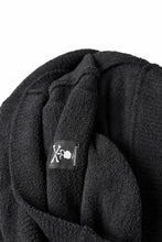 Load image into Gallery viewer, MASTERMIND WORLD LOUNGE FULL-ZIP HOODIE / SOFTY BOA FLEECE (BLACK x WHITE)