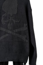 Load image into Gallery viewer, MASTERMIND WORLD LOUNGE CARDIGAN / SOFTY BOA FLEECE (BLACK x CHARCOAL)