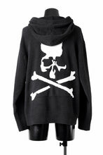 Load image into Gallery viewer, MASTERMIND WORLD LOUNGE FULL-ZIP HOODIE / SOFTY BOA FLEECE (BLACK x WHITE)