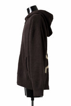 Load image into Gallery viewer, MASTERMIND WORLD LOUNGE FULL-ZIP HOODIE / SOFTY BOA FLEECE (BROWN x SAND)