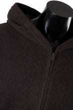 Load image into Gallery viewer, MASTERMIND WORLD LOUNGE FULL-ZIP HOODIE / SOFTY BOA FLEECE (BROWN x SAND)