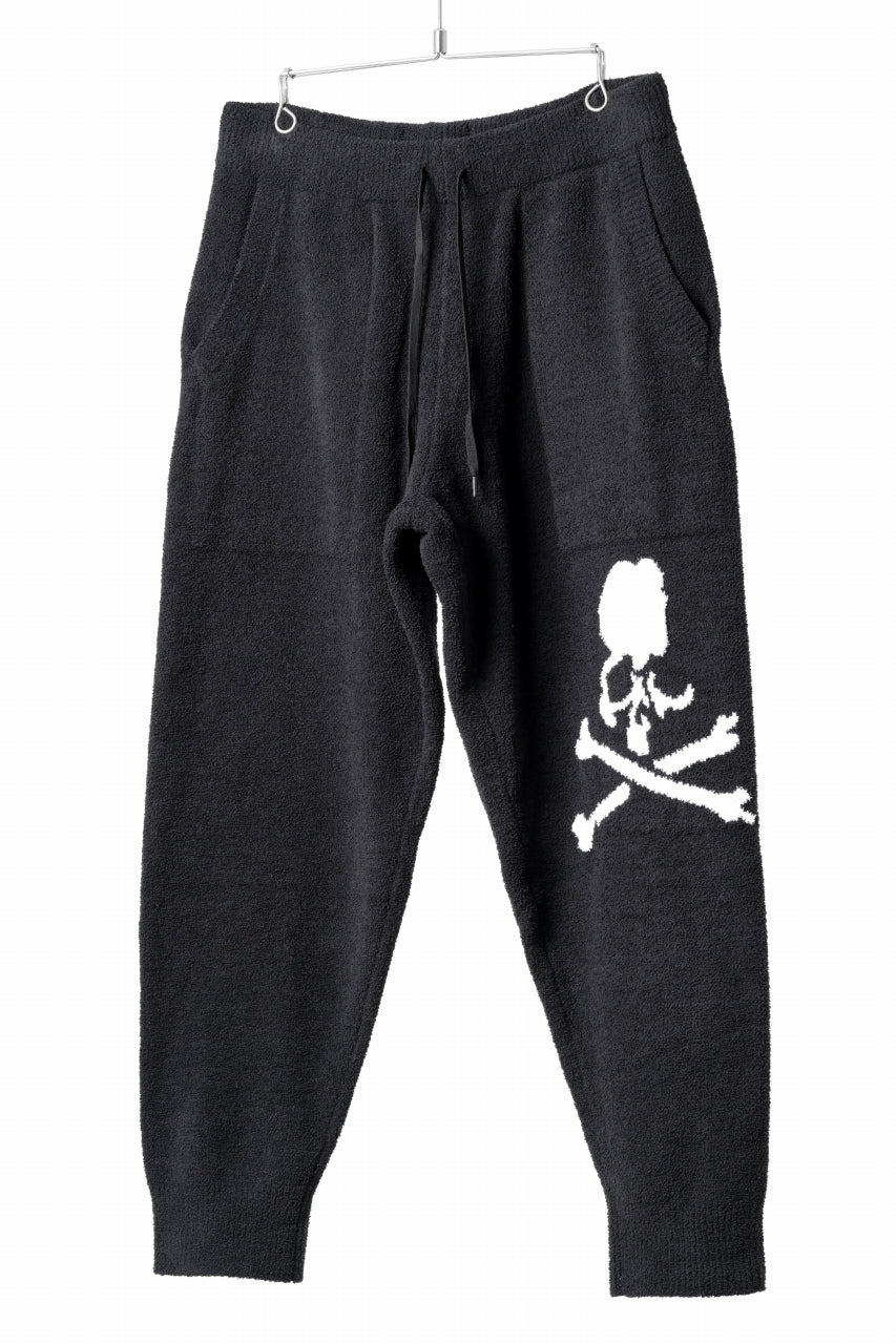 Load image into Gallery viewer, MASTERMIND WORLD LOUNGE LONG PANTS / SOFTY BOA FLEECE (BLACK x WHITE)