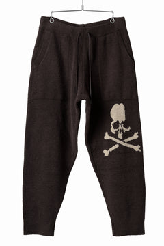 Load image into Gallery viewer, MASTERMIND WORLD LOUNGE LONG PANTS / SOFTY BOA FLEECE (BROWN x SAND)