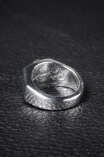 Load image into Gallery viewer, MASTERMIND WORLD COLLEGE RING (GOLD x SILVER)