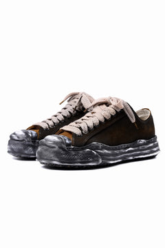 画像をギャラリービューアに読み込む, ISAMU KATAYAMA BACKLASH xx Maison MIHARA YASUHIRO “HANK” OG SOLE STEER SUEDE GARMENT-DYED LOW-TOP SNEAKER (BLACK)