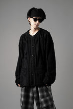 Load image into Gallery viewer, MASTERMIND WORLD OG ARAN CARDIGAN (BLACK)