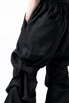 画像をギャラリービューアに読み込む, A.F ARTEFACT PURE DENIM TUCK WIDE PANTS (BLACK)