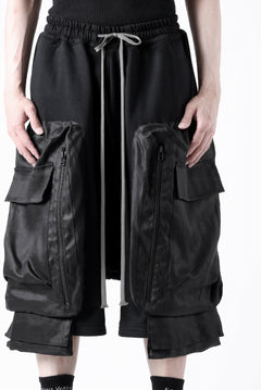 画像をギャラリービューアに読み込む, A.F ARTEFACT COMBINED DROPCROTCH CARGO SHORTS (BLACK)