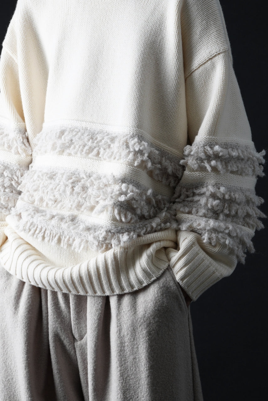 画像をギャラリービューアに読み込む, F/CE. DUAL TEXTURE SHIFTED LINES KNIT (IVORY)