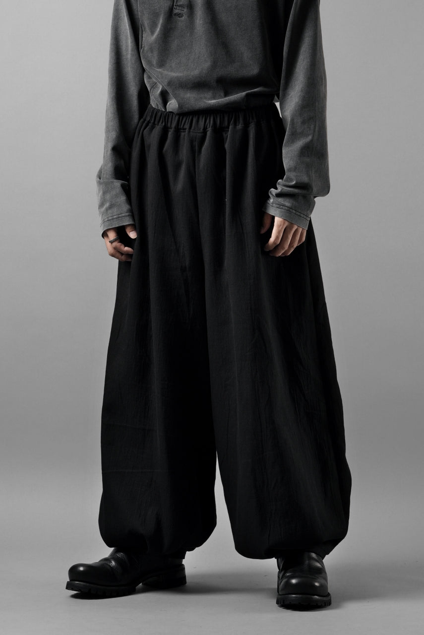 画像をギャラリービューアに読み込む, kujaku hem tuck wide easy pants / P-353 (black)