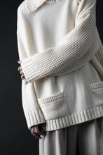 画像をギャラリービューアに読み込む, F/CE. REVERSE PATTERN COLLAR KNIT (IVORY)