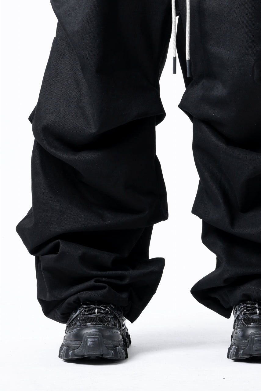 画像をギャラリービューアに読み込む, A.F ARTEFACT PURE DENIM TUCK WIDE PANTS (BLACK)