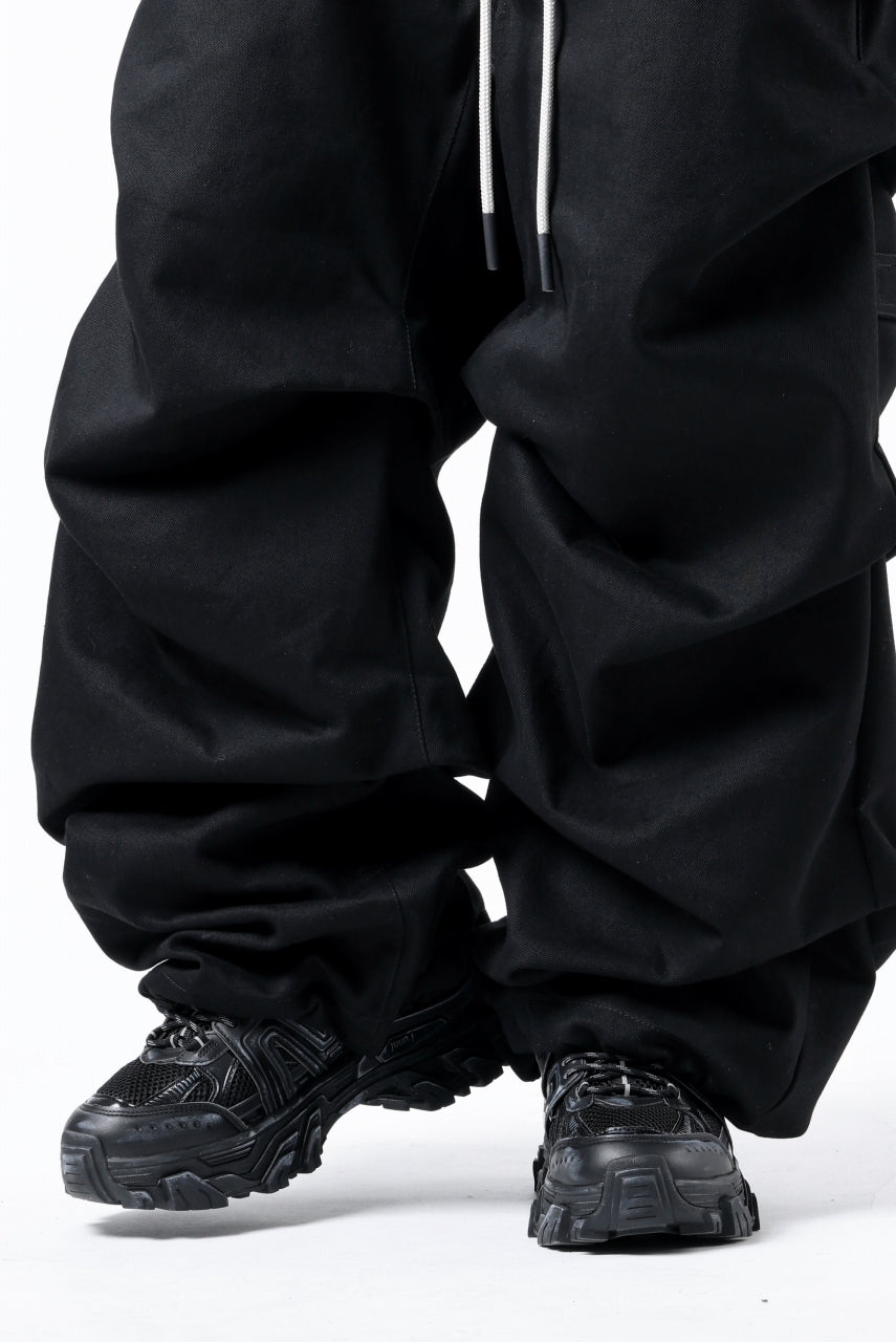 画像をギャラリービューアに読み込む, A.F ARTEFACT PURE DENIM TUCK WIDE PANTS (BLACK)