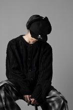Load image into Gallery viewer, MASTERMIND WORLD OG ARAN CARDIGAN (BLACK)