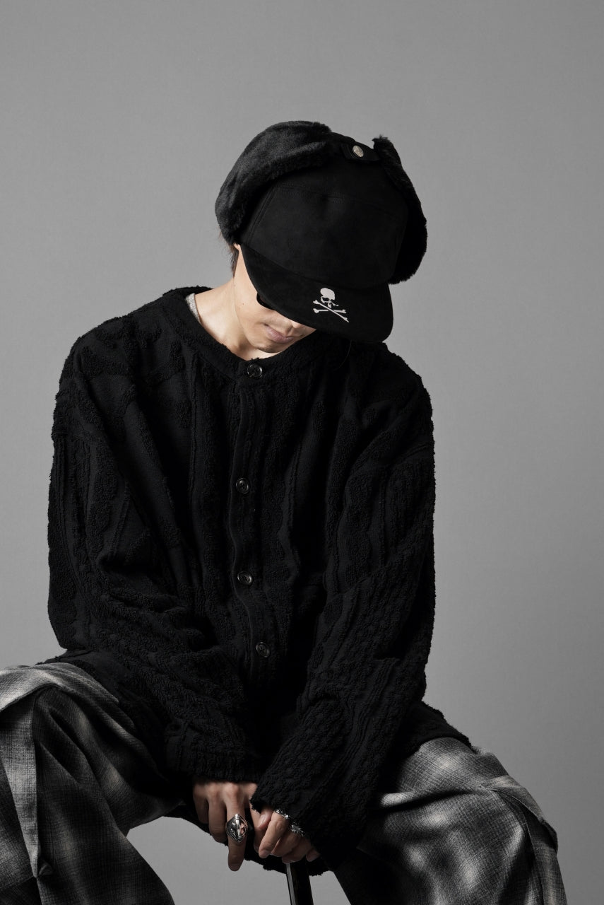 Load image into Gallery viewer, MASTERMIND WORLD OG ARAN CARDIGAN (BLACK)
