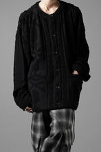 Load image into Gallery viewer, MASTERMIND WORLD OG ARAN CARDIGAN (BLACK)
