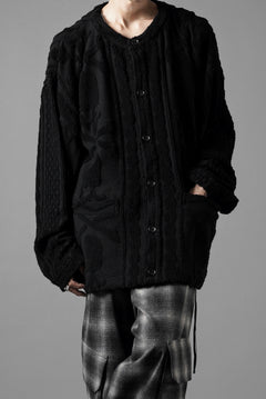 Load image into Gallery viewer, MASTERMIND WORLD OG ARAN CARDIGAN (BLACK)