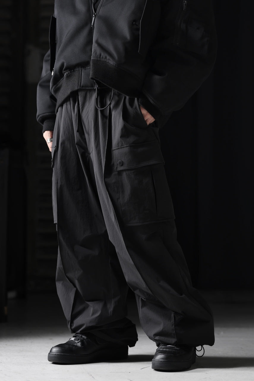 画像をギャラリービューアに読み込む, th products NERDRUM / Cargo Pants / recycled nylon stretch taffeta (black)