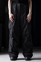 画像をギャラリービューアに読み込む, th products NERDRUM / Cargo Pants / recycled nylon stretch taffeta (black)