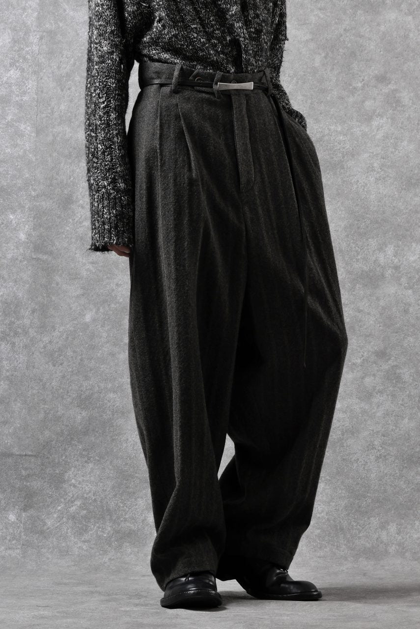 画像をギャラリービューアに読み込む, forme d'expression 2Tucked Baggy Pants (Grey)