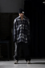 画像をギャラリービューアに読み込む, Feng Chen Wang FLANNEL SHIRT WITH QUILT PHOENIX (NAVY)