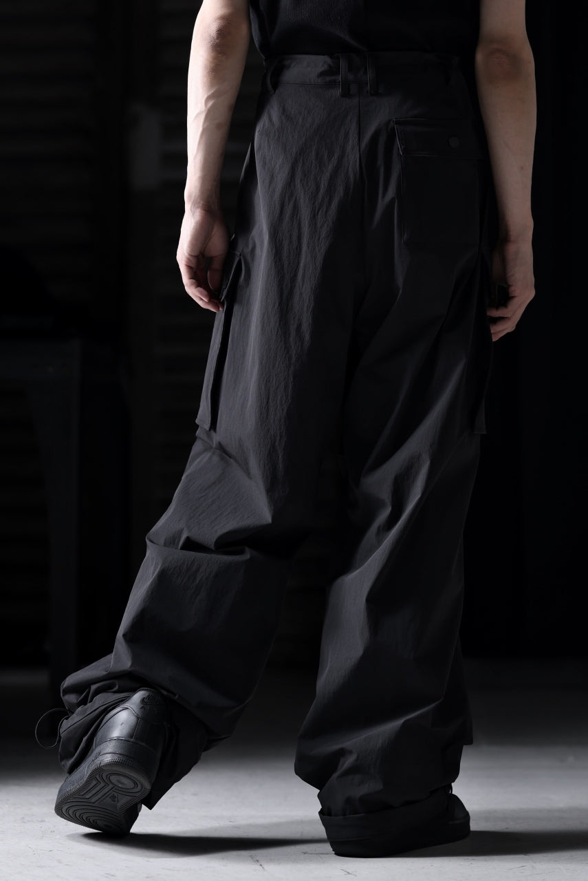 画像をギャラリービューアに読み込む, th products NERDRUM / Cargo Pants / recycled nylon stretch taffeta (black)