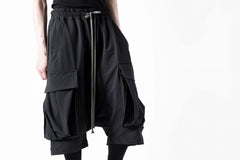 画像をギャラリービューアに読み込む, A.F ARTEFACT SARROUEL CARGO SHORTS / TECH-SMOOTH (BLACK)